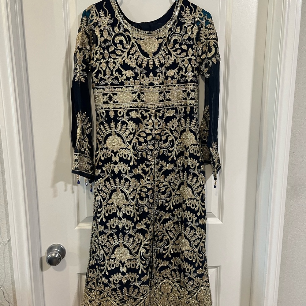 Indian Pakistani Navy and Gold Embroidered Salwar Kameez